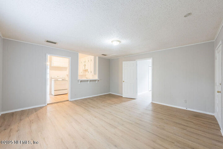 Property Photo:  3058 2nd St Circle  FL 32254 
