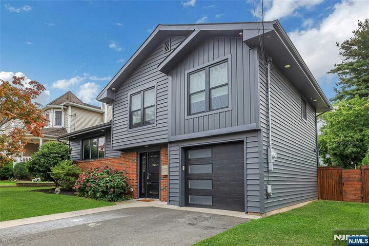 Property Photo:  30 Woodside Avenue  NJ 07604 