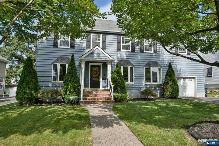 243 Cleveland Avenue  Hasbrouck Heights NJ 07604 photo