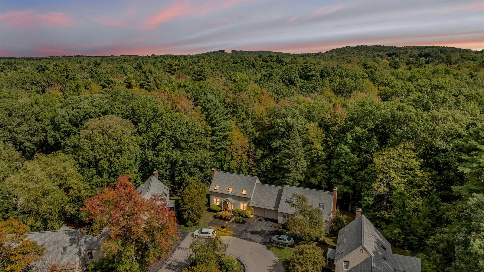 Property Photo:  40 Stratham Green  NH 03885 