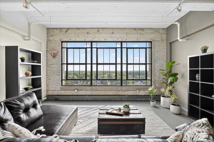 Property Photo: 2929 Chicago Avenue 1120 MN 55407