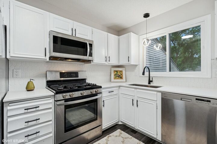 Property Photo:  4478 Arden View Court  MN 55112 