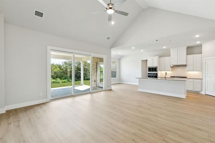 Photo de la propriété:  741 Prairie Look Avenue  TX 75165 