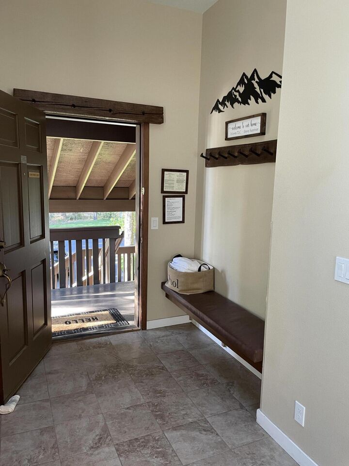 Property Photo: 57338 Beaver Ridge Loop 16B2 OR 97707