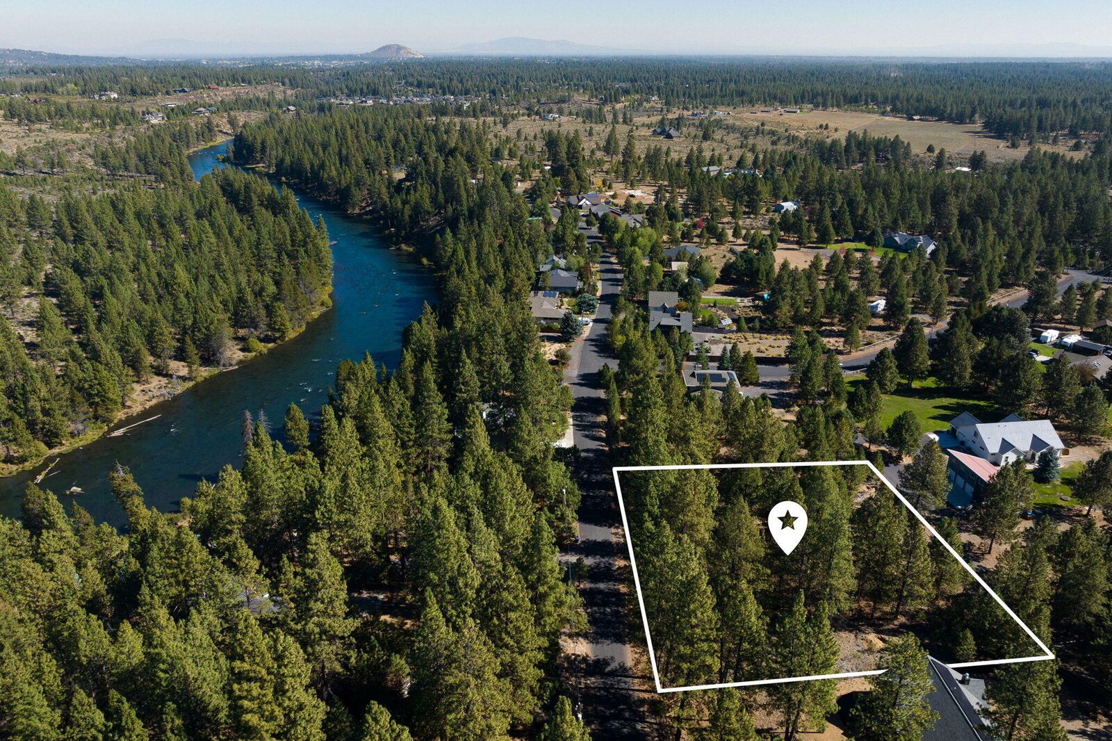 Property Photo:  60648 River Bend Drive  OR 97702 