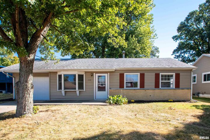 Property Photo:  328 Dundee Road  IL 61611 