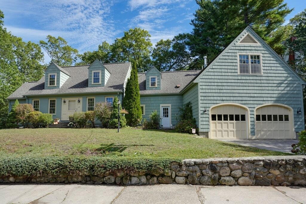 Property Photo: 27 Parker Rd MA 01880