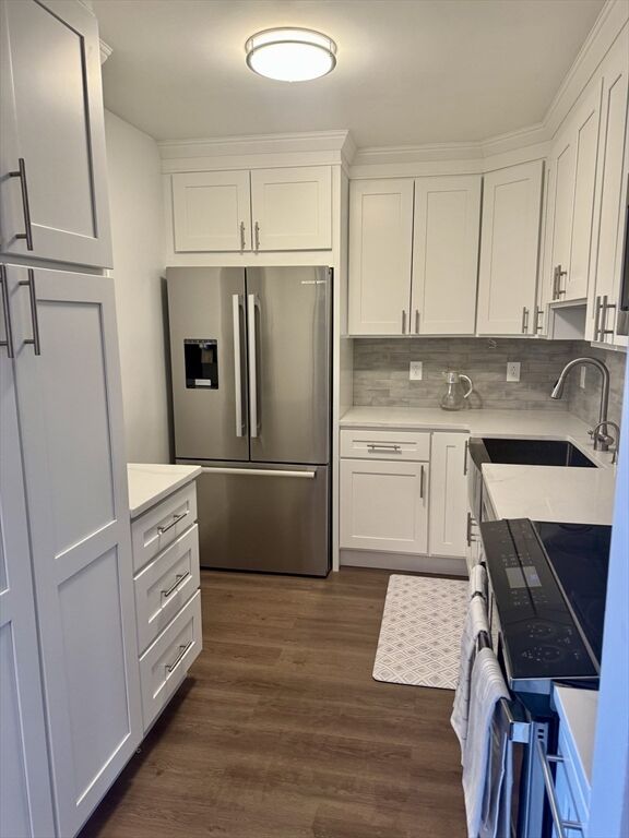 Property Photo:  41 Park 404  MA 02446 