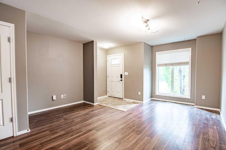 Property Photo:  30 Carleton Avenue 805  AB T4P 0M8 
