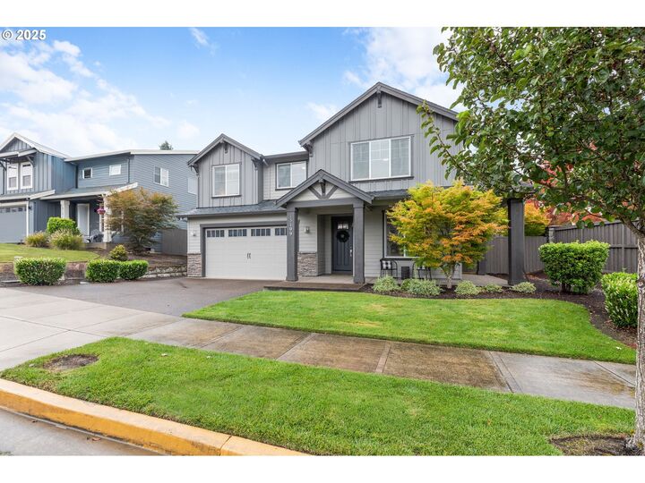 Property Photo:  13199 SE Gateway Dr  OR 97086 