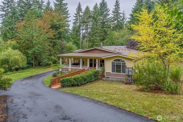 Property Photo:  124  Solo Meadows Lane  WA 98632 
