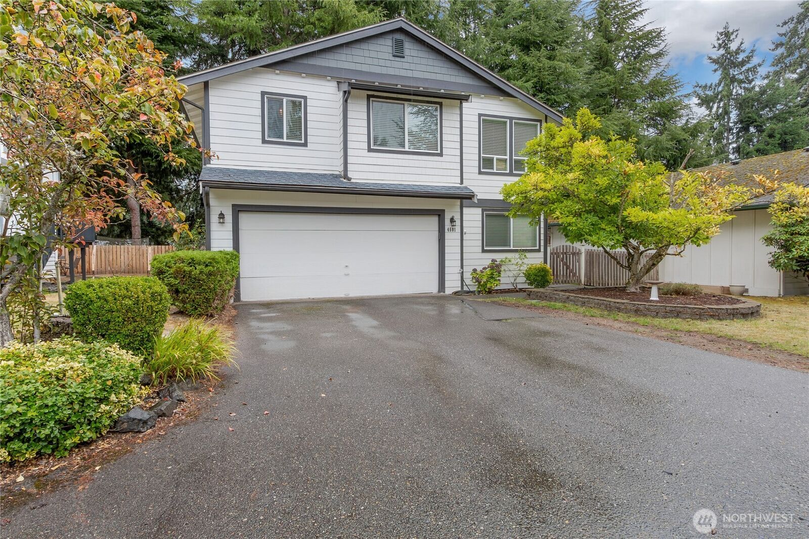 Property Photo: 4601 73rd Avenue Ct W WA 98466
