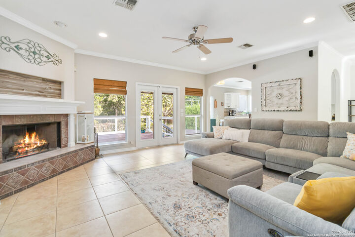 Property Photo: 21927 Park View TX 78266