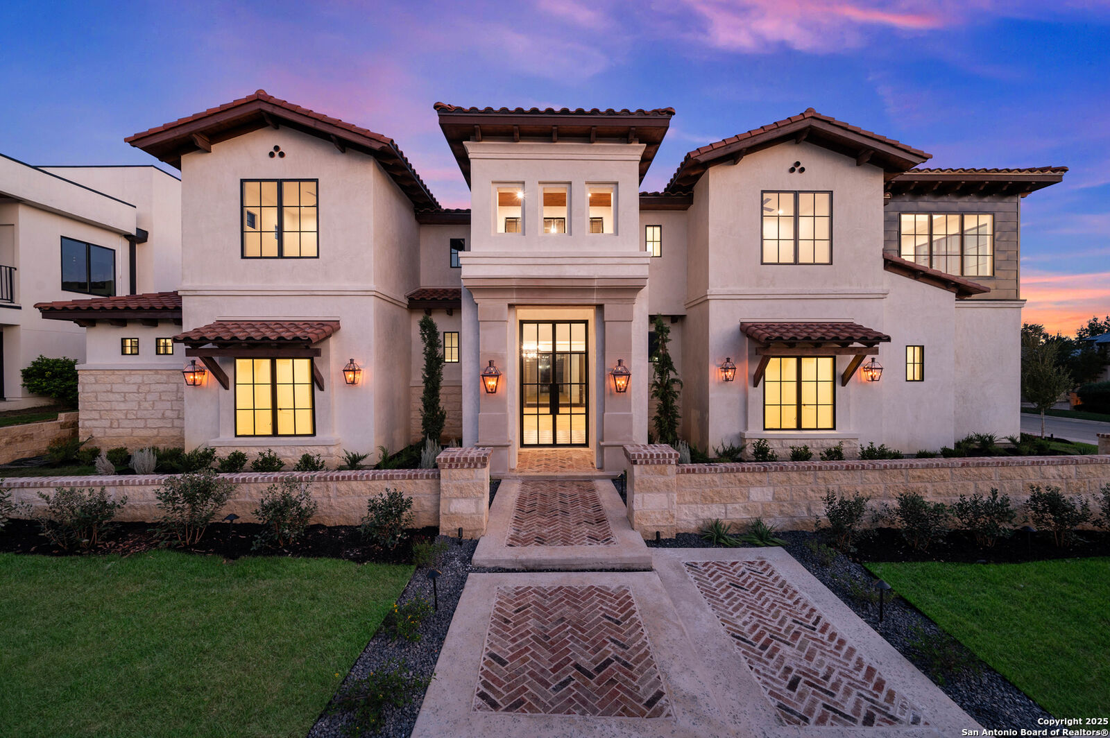 Property Photo: 7126 Bluff Strand TX 78257