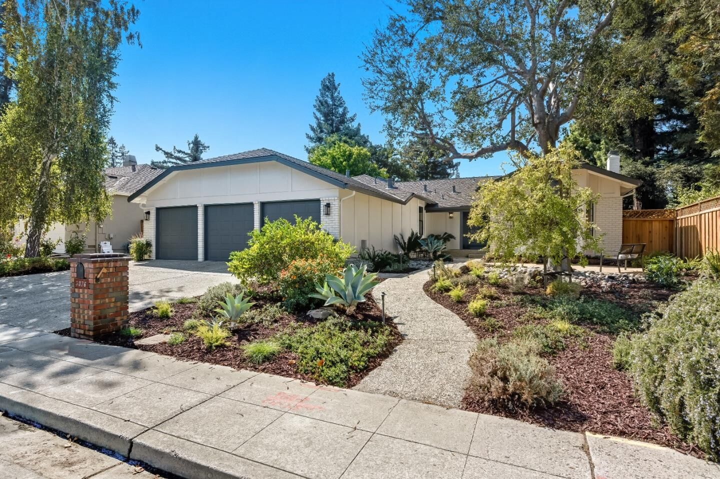 Property Photo:  3376 Beaumont Square  CA 94040 