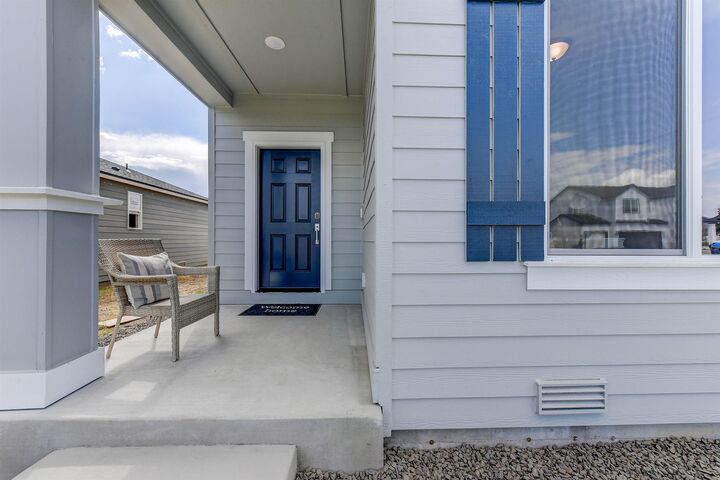 Property Photo:  16445 E 30th Ln  WA 99037 