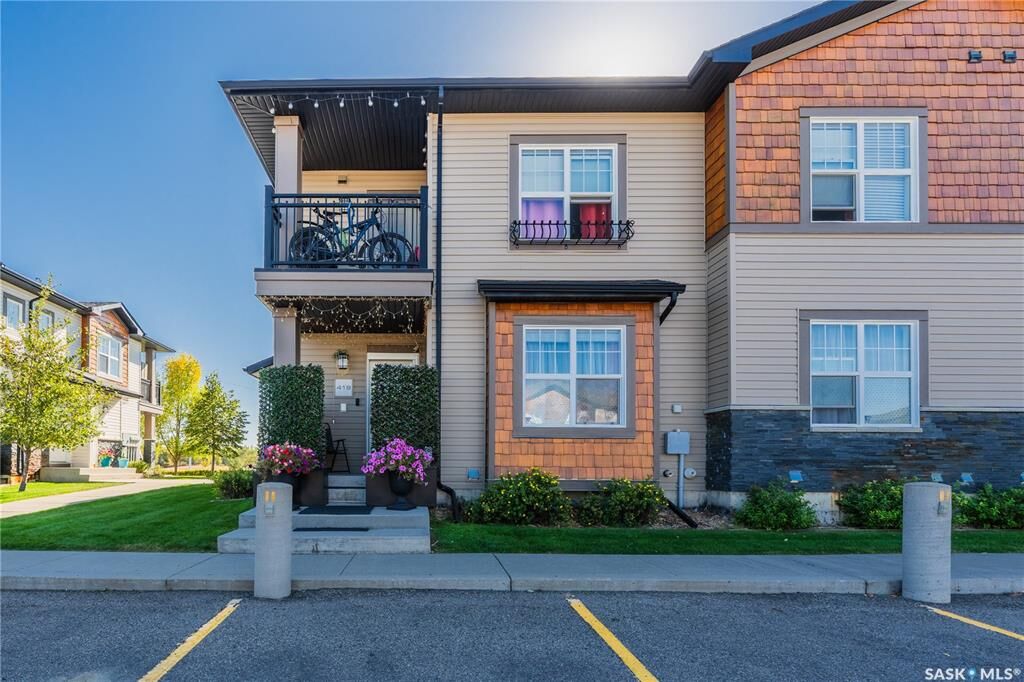 Property Photo: 2315 McClocklin Road 419 SK S7R 0K9