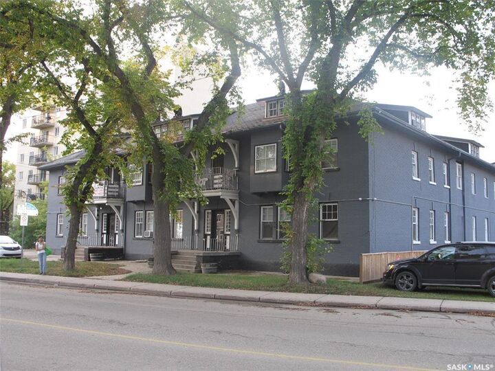 305 Queen Street  Saskatoon SK S7K 0M1 photo