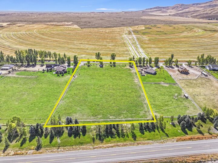 771 N 1st Street St  Picabo ID 83348 photo