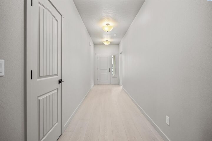 Property Photo:  3610 Morningisde Parkway  WA 99352 