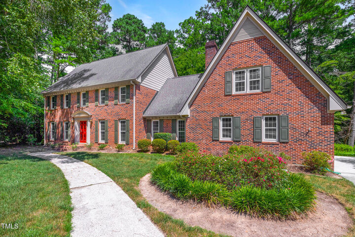 Property Photo:  6904 Aspen Court  NC 27615 