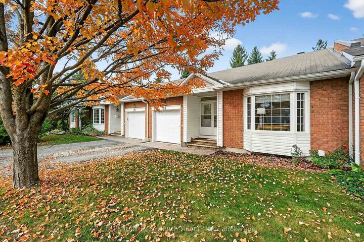 Property Photo: 18 Oyster Bay Court 47 ON K2S 1H3