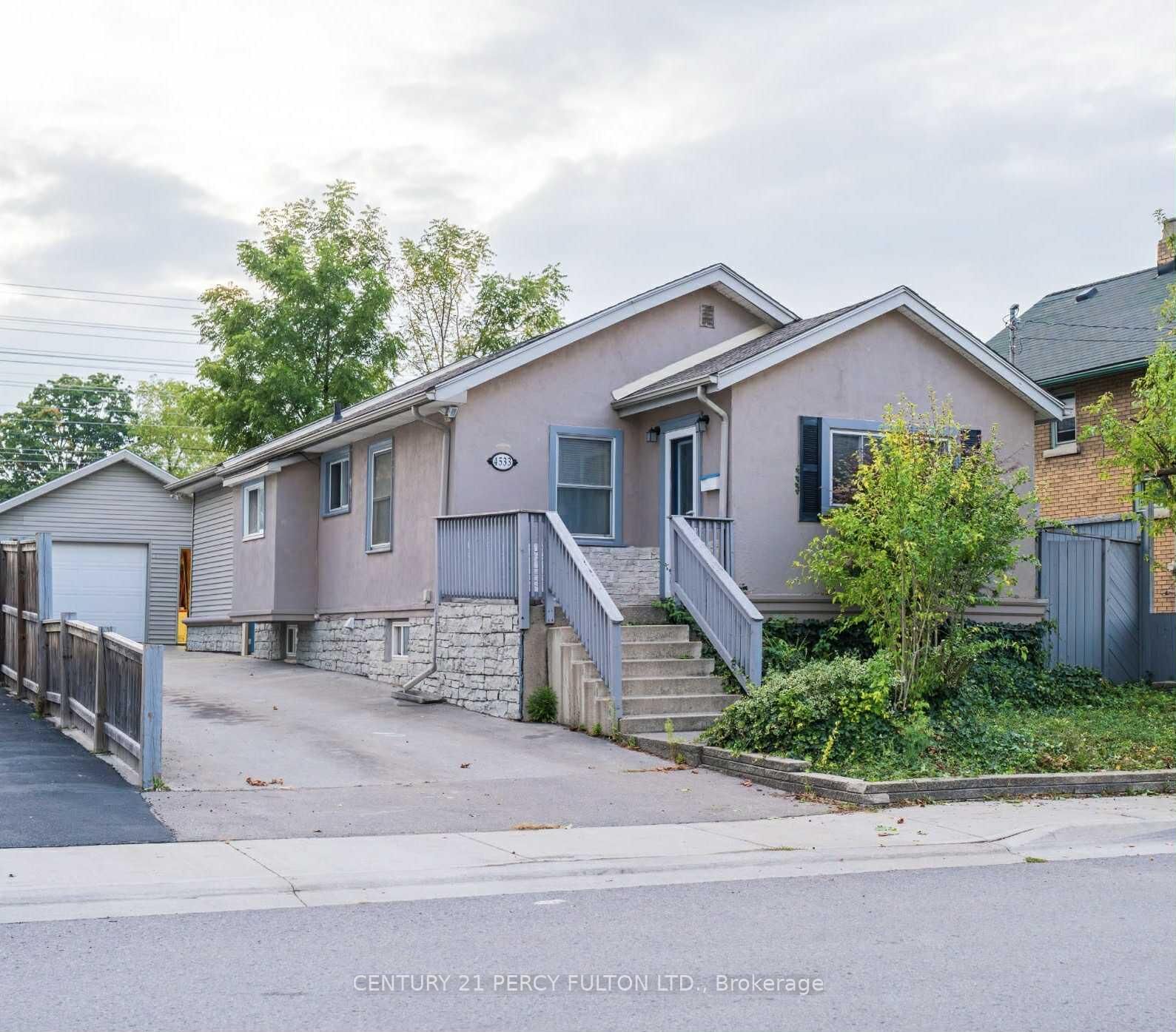Property Photo:  4533 Sixth Avenue  ON L2E 4T2 