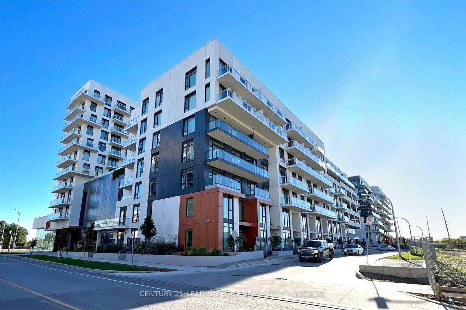Property Photo:  18 Rouge Valley Drive W 514  ON L6G 0H1 