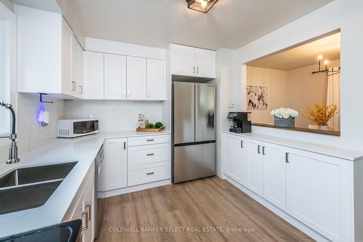 Property Photo: 243 Leavens Court ON L7E 2A8