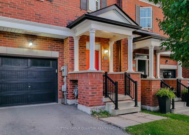 Property Photo:  793 Banks Crescent  ON L9T 7K5 