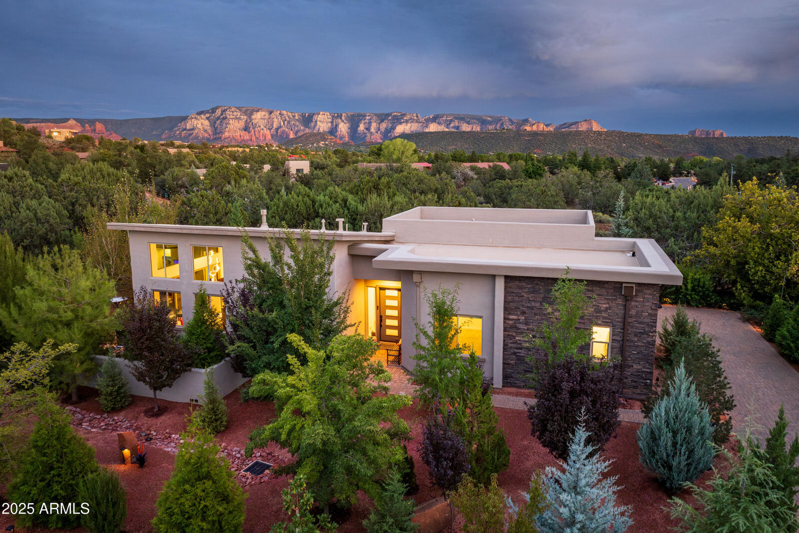 Property Photo:  10 Stetson Court  AZ 86336 