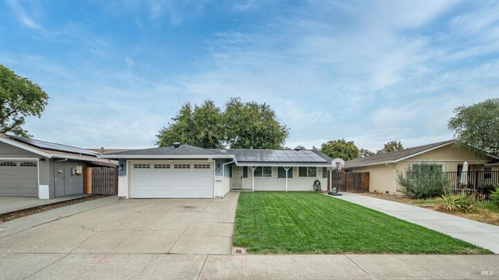 Property Photo:  259 Bowline Drive  CA 95687 