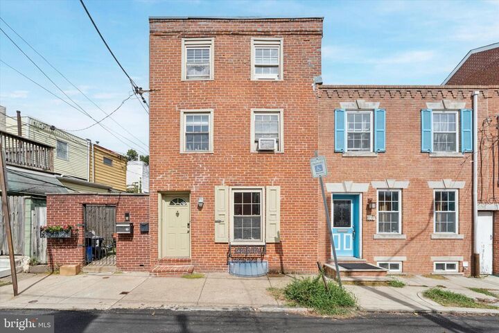 Property Photo: 229 Manton Street PA 19147