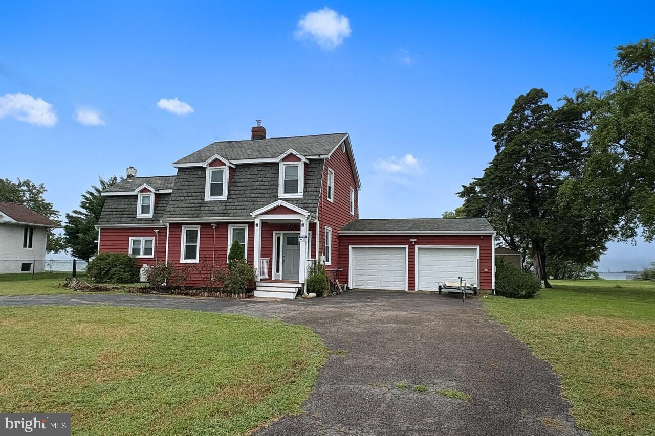 Property Photo:  17203 Piney Point Road  MD 20674 