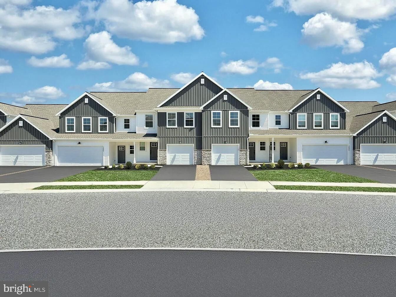 Property Photo:  7884 Briarwood Drive  PA 17112 
