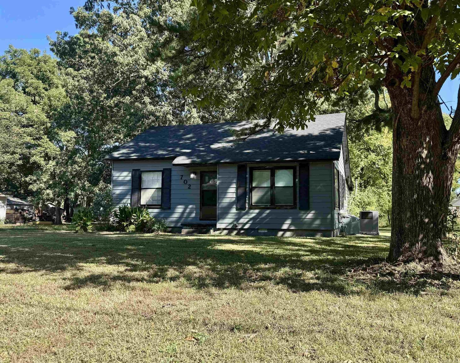 Property Photo:  702 Freeman Street  AR 72401