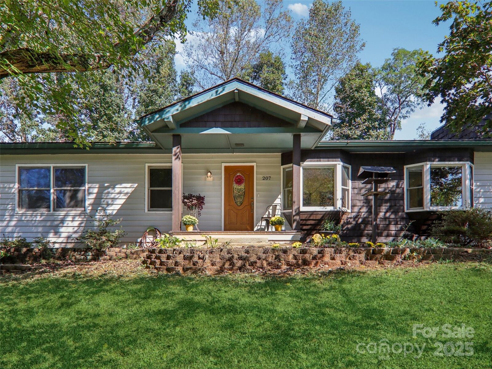 Property Photo:  207 Pine Tree Court  NC 28715 
