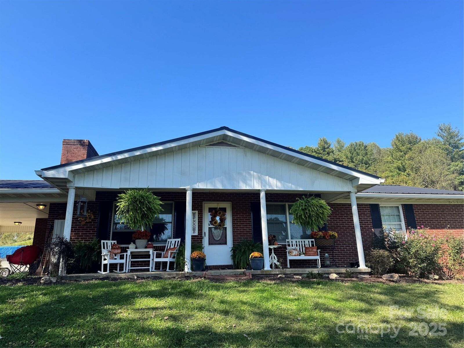 Property Photo:  32 Bud Swan Road  NC 28753 