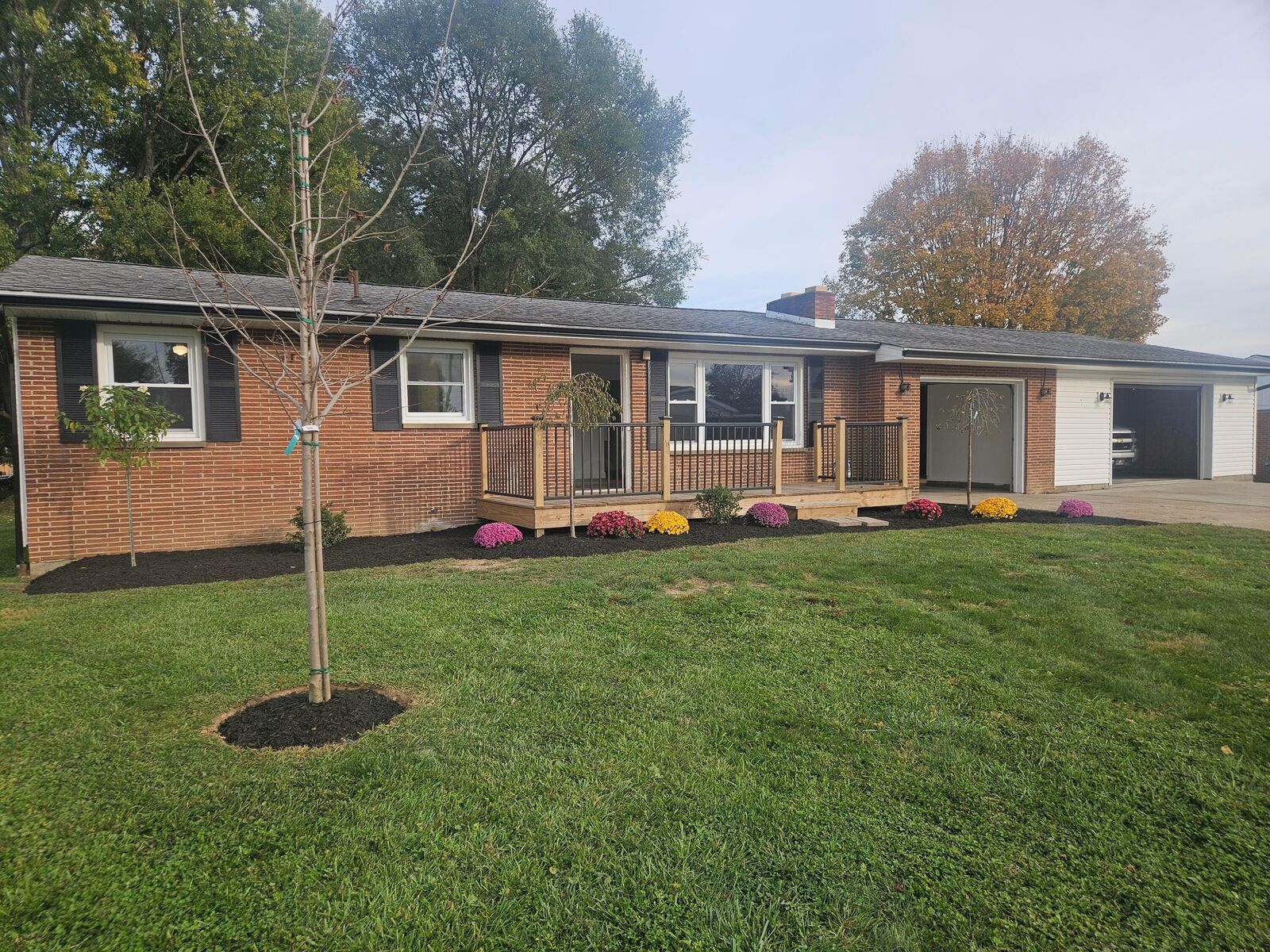 Property Photo: 1 Freeway Avenue OH 43019