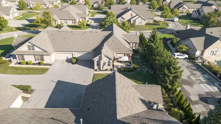 Property Photo:  3669 Stoneway Point  OH 43065 