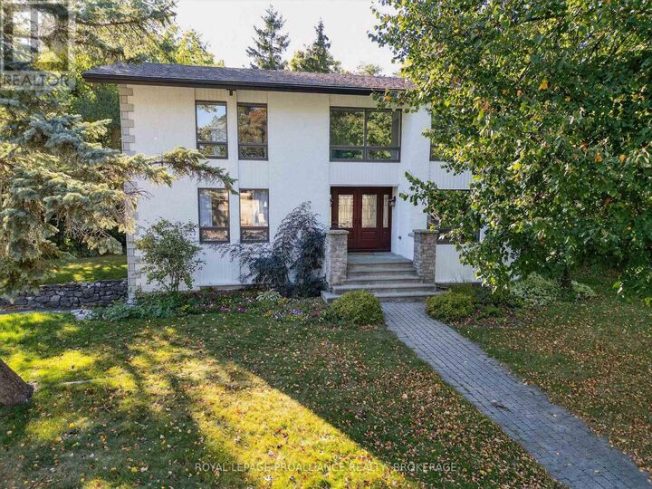 Property Photo: 202 Alwington Place ON K7L 4P8