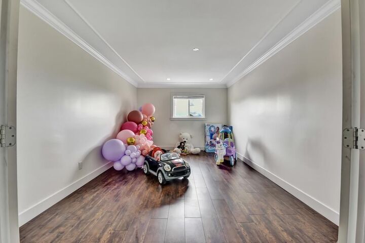 Property Photo:  15181 68A  BC V3S 7Y7 