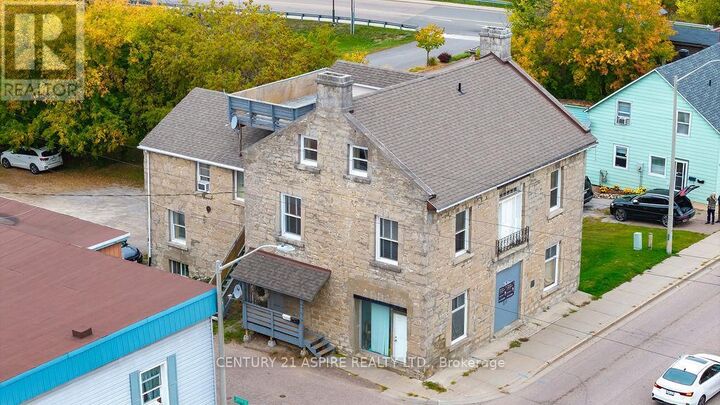 Property Photo:  156 Mackay Street  ON K8A 1B9 