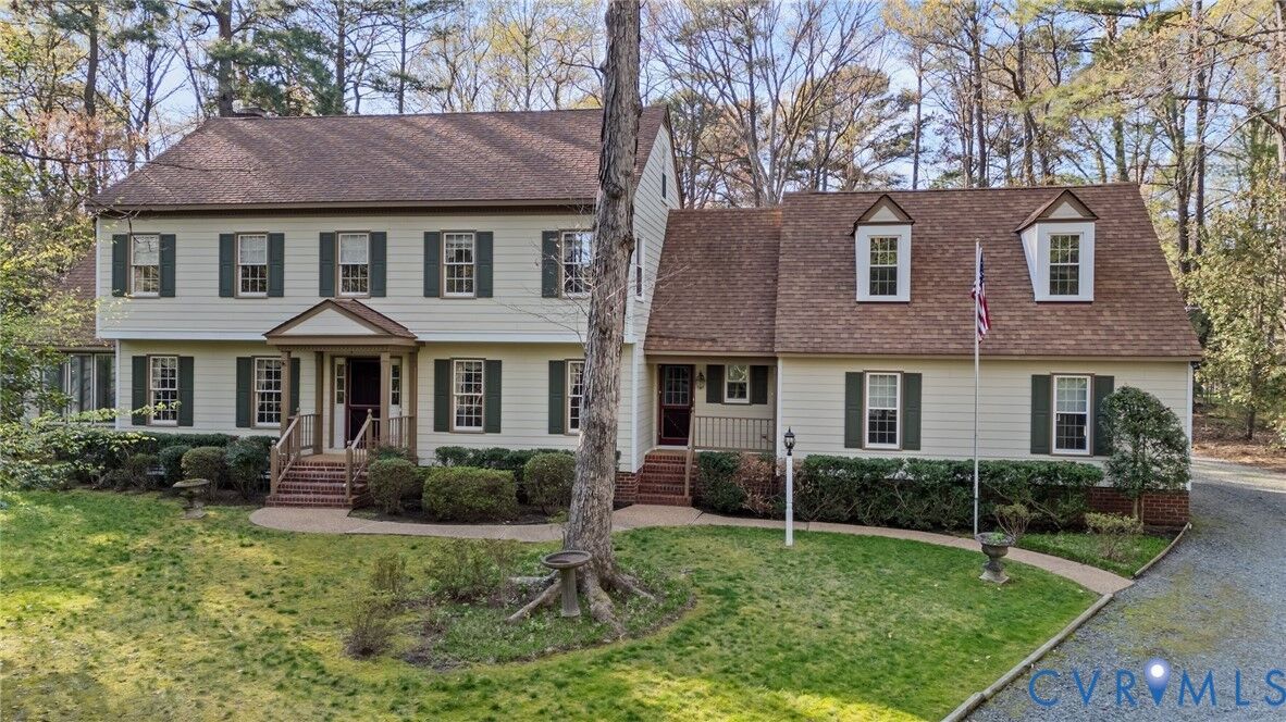 Property Photo:  8407 Knollwood Court  VA 23116 