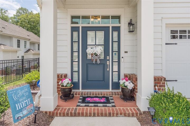 Property Photo: 122 Meeting Place VA 23185