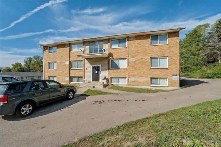 Property Photo:  400 N Cherrywood Avenue  OH 45403 