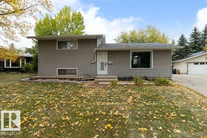 Property Photo:  106 Marion Place  AB T8A 0M4 
