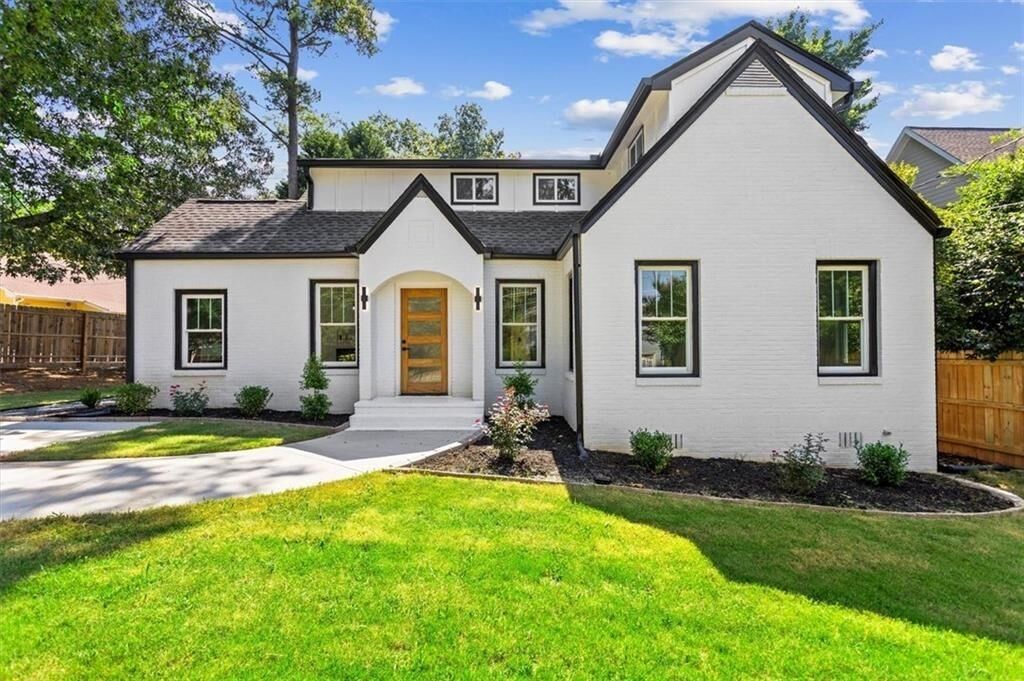 Property Photo:  525 Medlock Road  GA 30030 