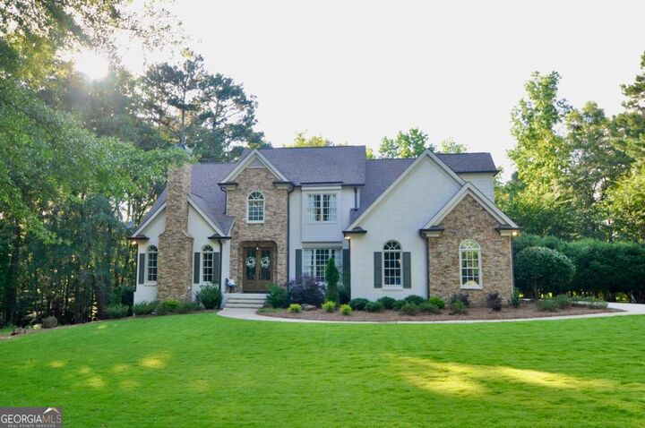 Property Photo:  1070 Lexington Court  GA 30621