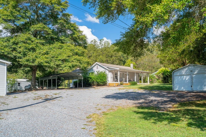 Property Photo: 3147 Cleveland Highway GA 30721